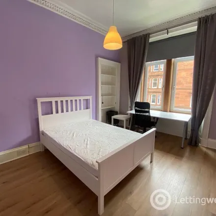 Rent this 3 bed apartment on 131 Queen Margaret Drive in North Kelvinside, Glasgow