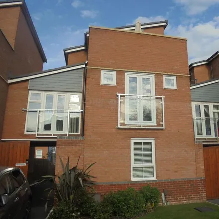 Rent this 3 bed townhouse on Coventry Pool Meadow Bus Station in Fairfax Street, Coventry
