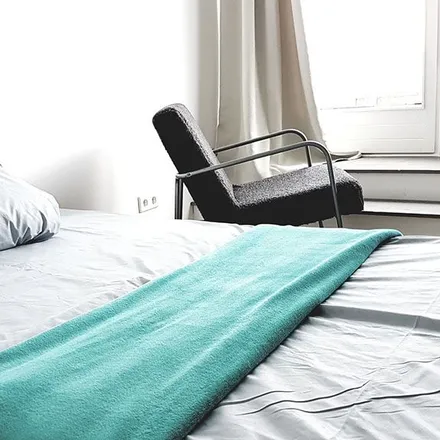 Rent this 1 bed apartment on Schleißheimer Straße 18 in 80333 Munich, Germany