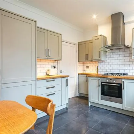 Image 3 - Fulmer Road, Sheffield, S11 8UF, United Kingdom - Townhouse for sale