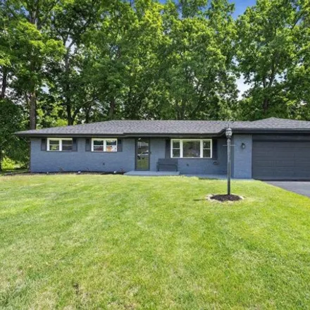 Buy this 3 bed house on 5127 Willow Brook Drive in Fort Wayne, IN 46835