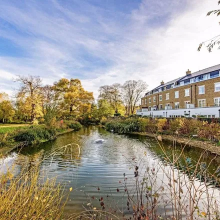 Rent this 5 bed apartment on The Chapel in Egerton Drive, London