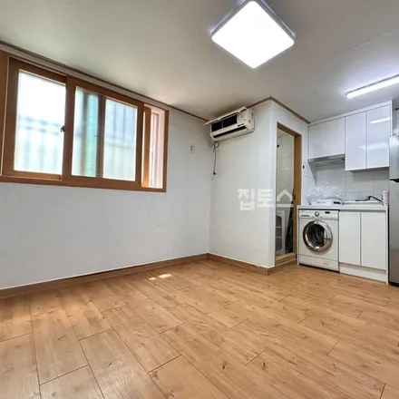 Image 3 - 서울특별시 마포구 연남동 493-49 - Apartment for rent