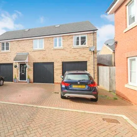 Buy this 2 bed house on Radcliff Mews in Shortstown, MK42 0XG