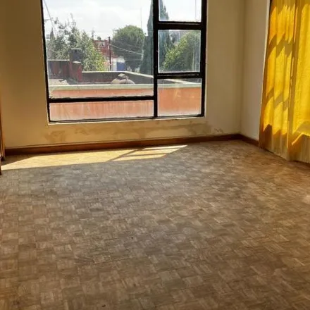 Rent this 8 bed house on Calle José María Luis Mora in 50070 Toluca, MEX