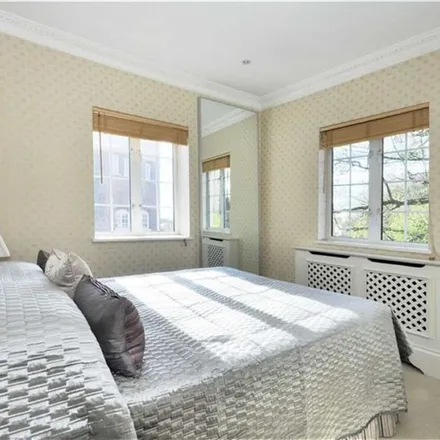 Image 2 - Cloth Hill, 6 The Mount, London, NW3 6UZ, United Kingdom - Apartment for rent