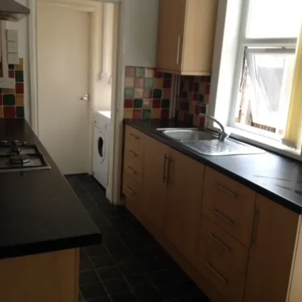 Image 3 - 163 Warwards Lane, Stirchley, B29 7QX, United Kingdom - Apartment for rent