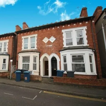 Image 1 - 13 Rosebery Avenue, West Bridgford, NG2 5FQ, United Kingdom - House for rent