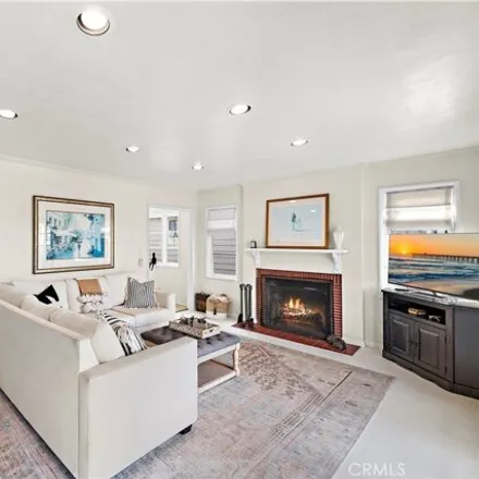 Image 2 - 283 Fairview Street, Laguna Beach, CA 92651, USA - Apartment for rent