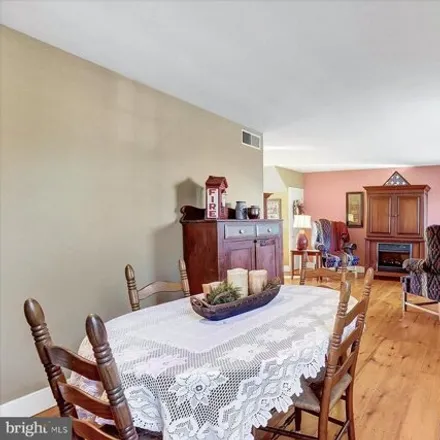 Image 4 - 225 Church Street, Lancaster, PA 17602, USA - House for sale