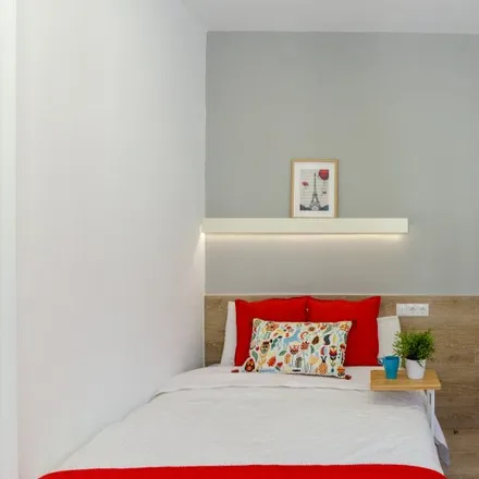 Rent this 6 bed room on Madrid in Agustín Lara, Plaza de Arturo Barea
