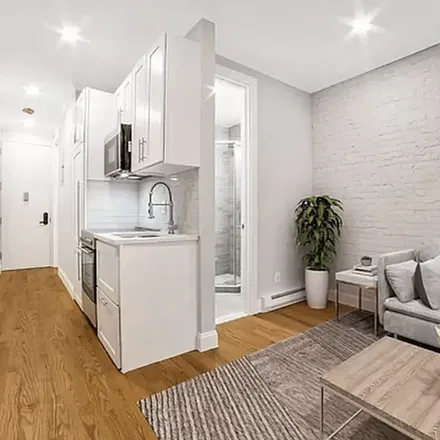 Rent this 2 bed apartment on 435 East 79th Street in New York, NY 10075