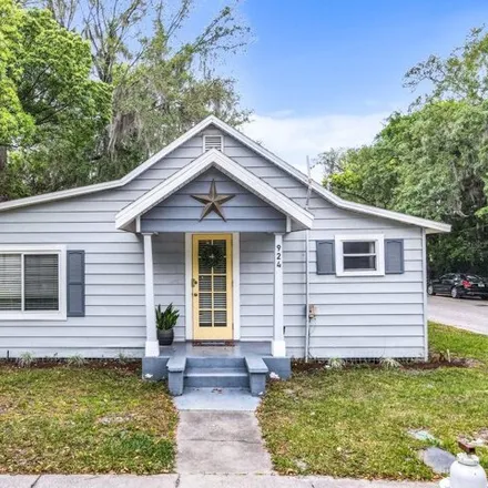 Buy this 2 bed house on 217 South Dillingham Avenue in Kissimmee, FL 34741