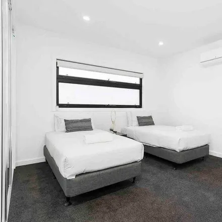 Rent this 2 bed townhouse on Moorabbin in Station Street, Moorabbin VIC 3189