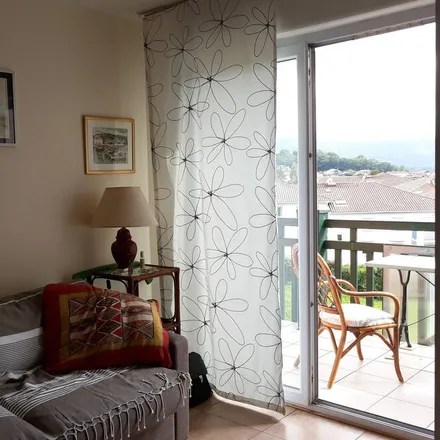 Rent this 1 bed apartment on 64700 Hendaye