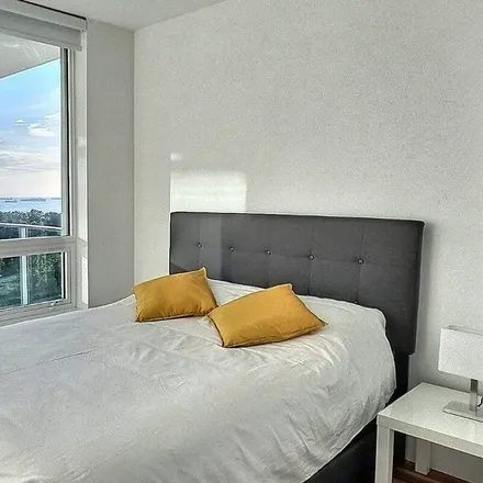 Image 4 - North Vancouver, BC V7P 0E2, Canada - Apartment for rent