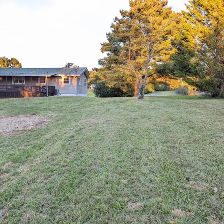 Image 3 - 105 Mount Zion Road, Woodlawn, Washington County, TN 37659, USA - House for sale
