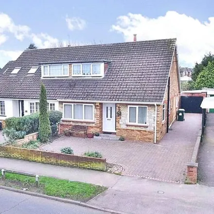 Buy this 3 bed house on Tattenhoe Lane in Bletchley, MK3 7AQ