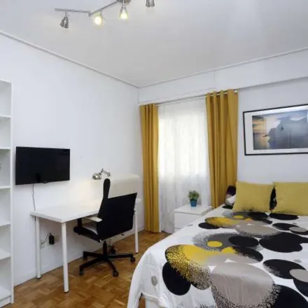 Image 9 - Calle del Doctor Esquerdo, 157, 28007 Madrid, Spain - Apartment for rent