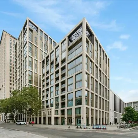 Image 4 - Belvedere Gardens, Belvedere Road, South Bank, London, SE1 7AF, United Kingdom - Apartment for rent