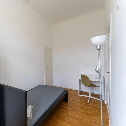 Image 1 - Immanuelkirchstraße 17, 10405 Berlin, Germany - Room for rent