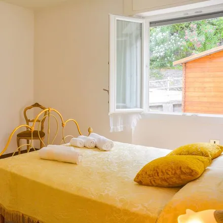 Rent this 1 bed apartment on Bocchetta di Lezzeno in Forcola, Madonna dei Ceppi - Bocchetta di Lezzeno