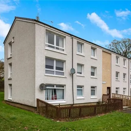 Buy this 3 bed apartment on 15 Quebec Avenue in Livingston, EH54 6BT