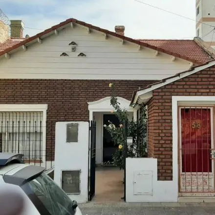 Buy this 3 bed house on Santiago del Estero in Área Centro Este, Neuquén