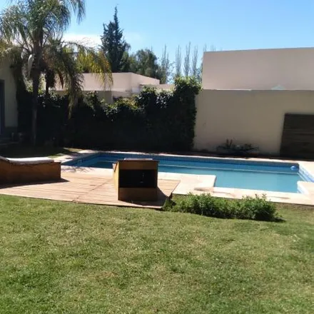 Buy this 4 bed house on Los Aromos in 5528 Distrito Chacras de Coria, Argentina