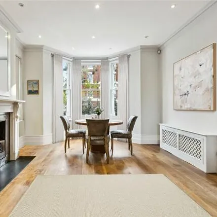 Image 3 - Prince of Wales Drive, London, SW11 4SD, United Kingdom - House for sale