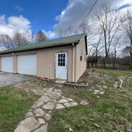 Image 3 - Subway, South York Highway, Clarkrange, Fentress County, TN 38553, USA - House for sale