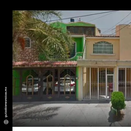 Buy this studio house on Calle Hacienda La Punta in Circunvalación Oblatos, 44700 Guadalajara