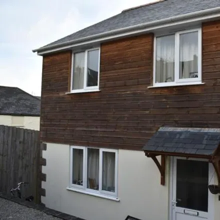 Rent this 4 bed apartment on Library Cottages in Commercial Road, Penryn