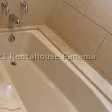 Buy this 3 bed apartment on Avenida de la Amistad in Albrook, 0843