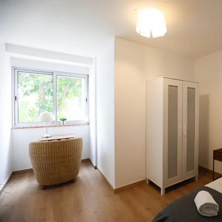 Rent this 3 bed room on Avenida Engenheiro Arantes e Oliveira 2-6 in 1900-063 Lisbon, Portugal