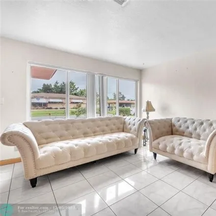 Image 3 - 1017 Wyoming Avenue, Melrose Park, Fort Lauderdale, FL 33312, USA - House for sale