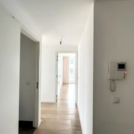 Rent this 2 bed apartment on Quai des Péniches - Akenkaai 69 in 1000 Brussels, Belgium