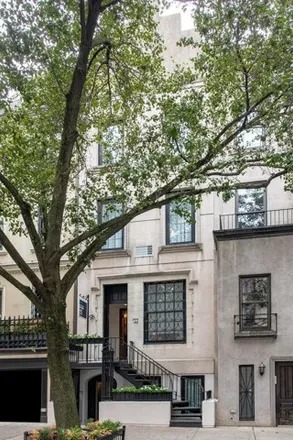 Image 2 - 154 East 63rd Street, New York, NY 10065, USA - Townhouse for sale