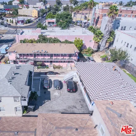 Image 4 - 318 Columbia Avenue, Los Angeles, CA 90017, USA - Townhouse for sale