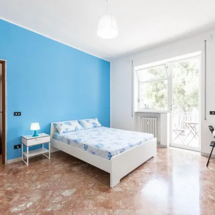 Image 3 - Via Giuseppe Albanese, 70124 Bari BA, Italy - Apartment for rent