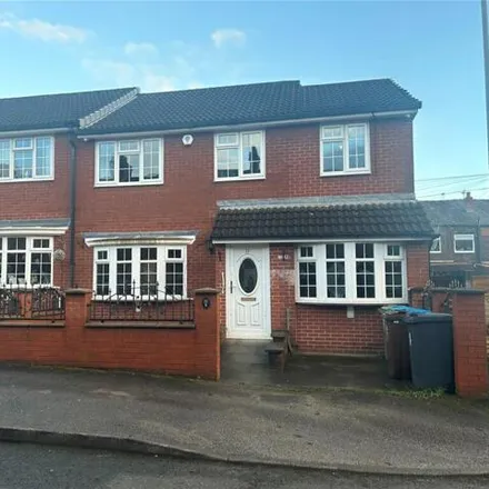 Buy this 4 bed duplex on 11 Brooklands Avenue in Chadderton, OL9 8PF