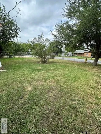 Image 3 - 881 West 17th Street, Brownsville, TX 78520, USA - House for sale