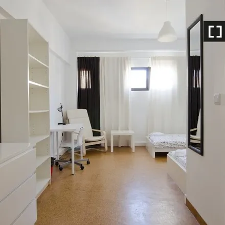 Rent this 3 bed apartment on Pastelaria Sá in Avenida Miguel Bombarda 88, 1050-053 Lisbon