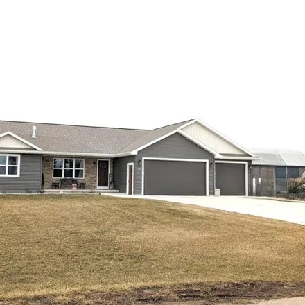 Buy this 4 bed house on 581 East National Avenue in Brillion, Calumet County
