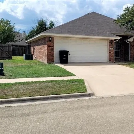 Buy this 4 bed house on 2803 Jasmine Lane in Killeen, TX 76549