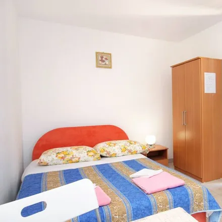 Rent this studio apartment on Grad Cres in Primorje-Gorski Kotar County, Croatia