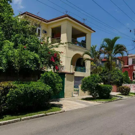 Image 1 - Havana, Altura del Bosque, HAVANA, CU - House for rent
