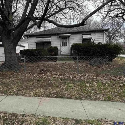 Buy this 2 bed house on 3800 North 11th Street in Lincoln, NE 68521
