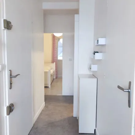 Rent this 3 bed apartment on 172 Chemin de la Garrosse in 31340 Villemur-sur-Tarn, France