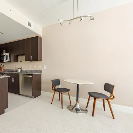 Image 4 - 12001 Market Street, Reston, VA 20190, USA - Apartment for rent